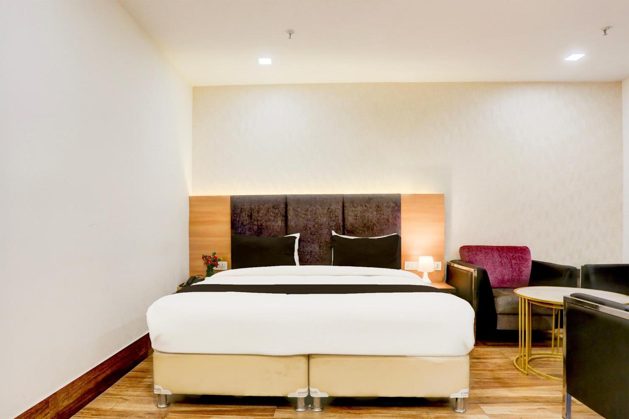 Palette Calista Premium Resort Samalkha Luaran gambar